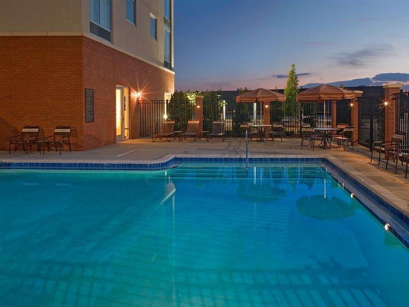 Hyatt Place Louisville-East Экстерьер фото