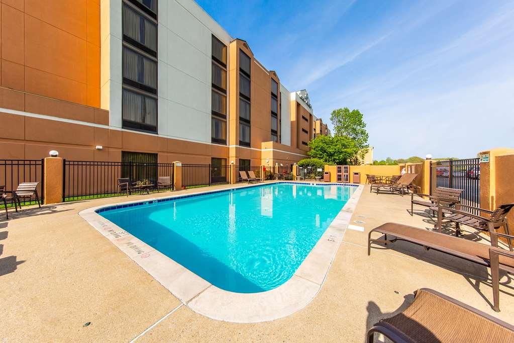 Hyatt Place Louisville-East Удобства фото