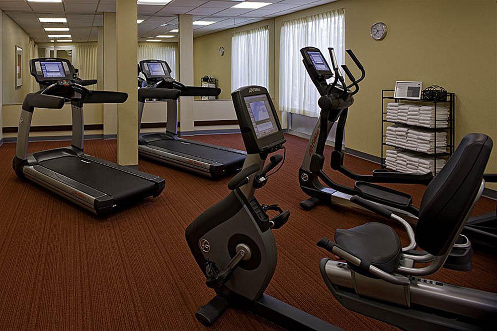 Hyatt Place Louisville-East Удобства фото